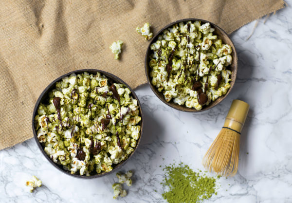 Pop-corn au thé matcha et au chocolat noir
